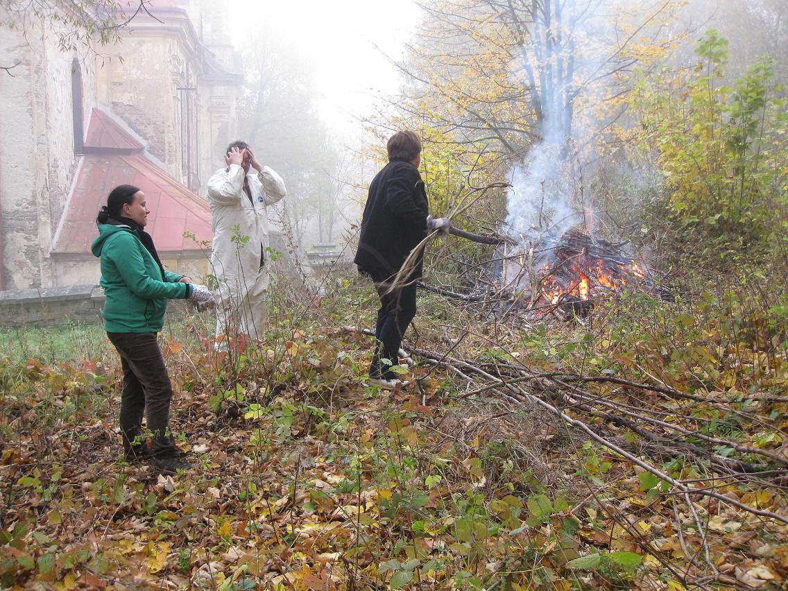 Skoky, brigáda 21.10.2012 (8)mini