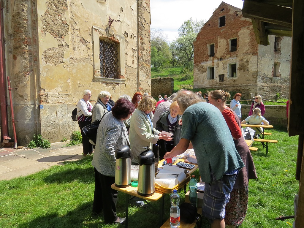 Skoky 14.5.2016 (37)minis